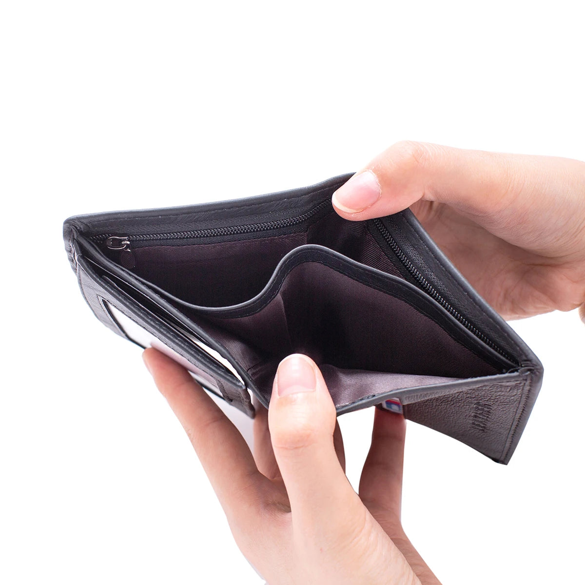 TheEverydayMan Genuine Leather RFID Wallet